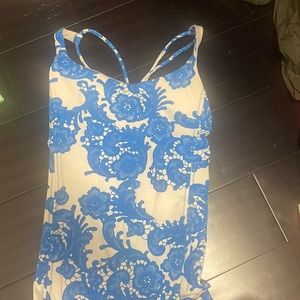 Lululemon tank